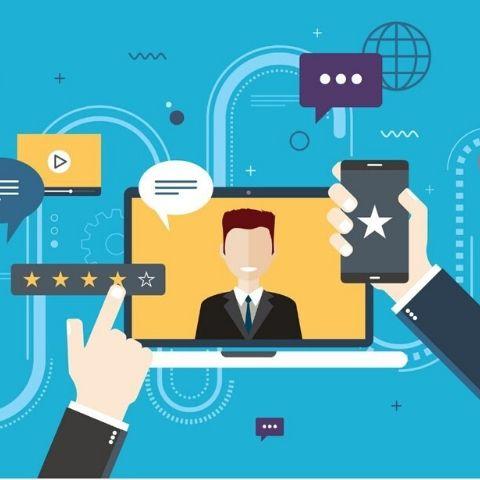 Optimización de la Experiencia del Usuario‍ con Asistentes de Voz‍ y IA